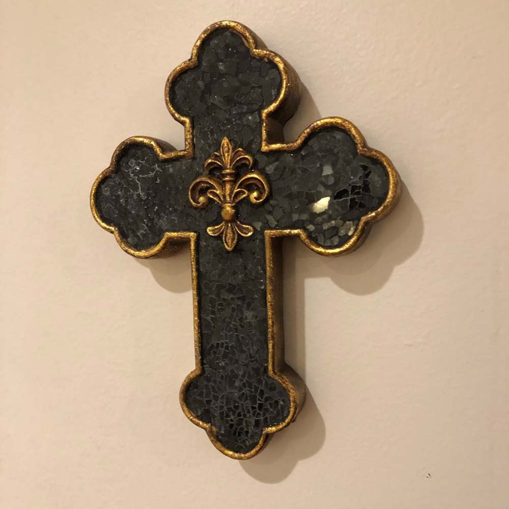 Beautiful Black and Gold Wall Cross